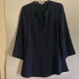 Elizabeth & James “Navy” Collarless Top